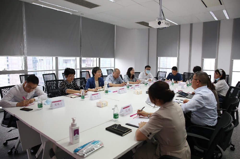 協(xié)會(huì)段娜秘書長(zhǎng)陪同省地方金融監(jiān)管局副局長(zhǎng)傅瑜一行調(diào)研美興小貸和興文科貸